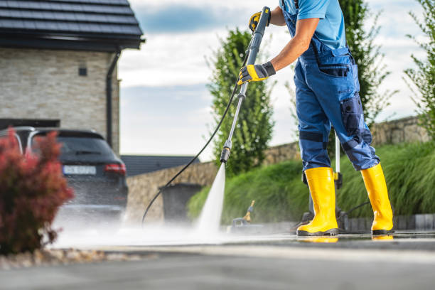 Best Sidewalk Pressure Washing  in Alliance, OH